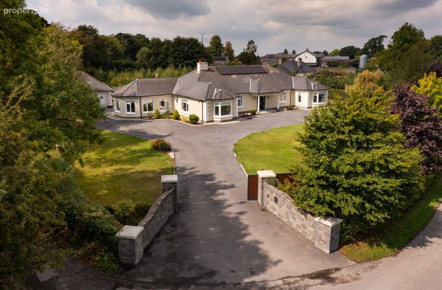 Killeen, Mountmellick, Emo, Co. Laois - Click to view photos