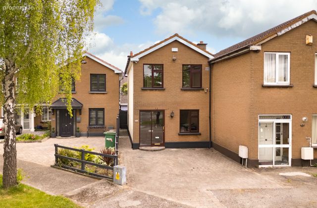 23 Yellow Meadows Lawn, Dublin 22, Clondalkin, Dublin 22 - Click to view photos