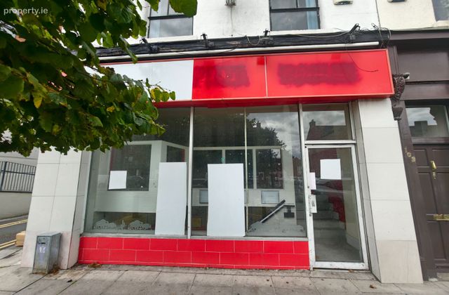 Pearse Street, Dublin 2 - Click to view photos