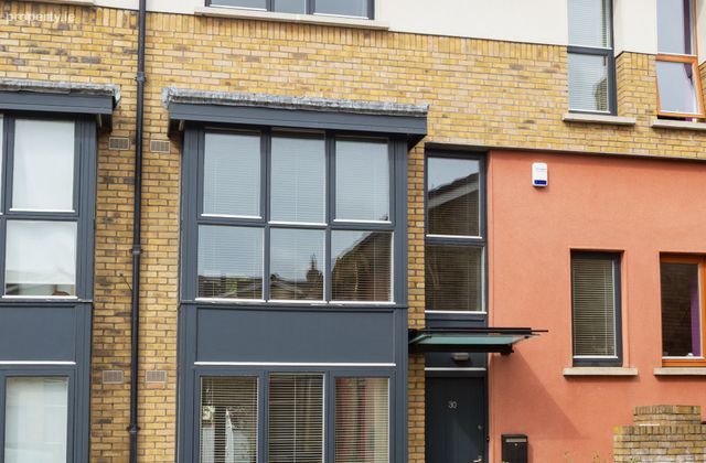 30 Milltown Avenue, Mount St Annes, Milltown, Dublin 6, Milltown, Dublin 6 - Click to view photos