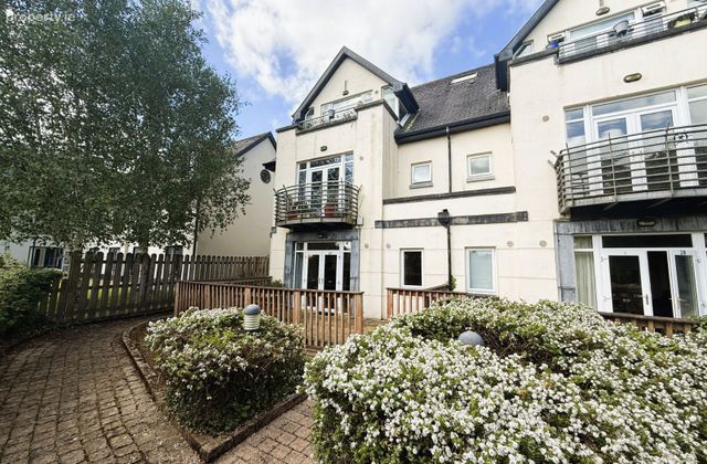 Apartment 27, Harbour View, Kincora Marina, Killaloe, Co. Clare - Click to view photos