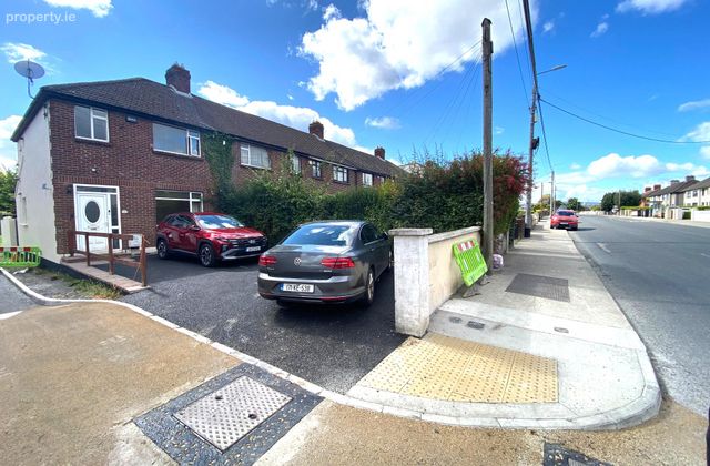 Walkinstown Road, Walkinstown, Dublin 12, Walkinstown, Dublin 12 - Click to view photos