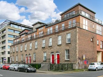 2 Hogan Square, Hogan Place, Dublin 2, Dublin 2 - Image 2