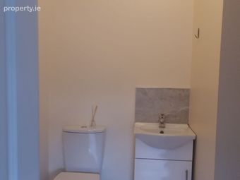 95 Cluain L&aacute;rach, Knockenduff, Tramore, Co. Waterford - Image 5