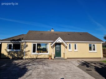 13 Coolmagort Avenue, Beaufort, Co. Kerry