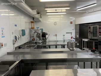 Production Kitchen, Clarehall Shopping Centre, Malahide Road, Clarehall, Dublin 13 - Image 5
