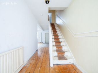 136 Kennelsfort Road, Palmerstown, Co. Dublin, Palmerstown, Dublin 20 - Image 2