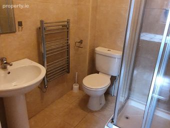 Apartment 16, Cedar, Cois Locha, Castlebar, Co. Mayo - Image 5