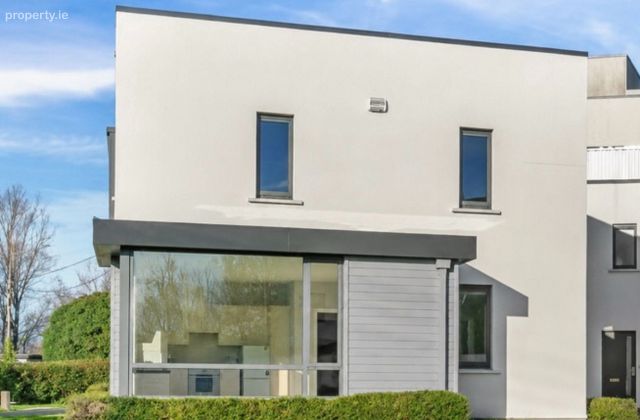 9, Arinaga, Carlow Town, Co. Carlow - Click to view photos
