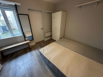 3 Bed Apartment, Dolphin's Barn, Dolphin's Barn, Dublin 8 - Image 5