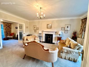 16 Shrewsbury Lawn, Dublin 18, Cabinteely, Dublin 18 - Image 4