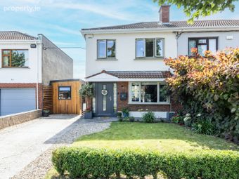 81 Mount Eagle Drive, Leopardstown, Dublin 18 - Image 5