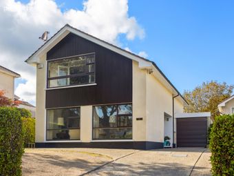 19 Cornelscourt Hill Road, Foxrock, Dublin 18, Foxrock, Dublin 18 - Image 2