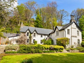 Glenbrook House And Mews, Enniskerry, Co. Wicklow, Enniskerry, Co. Wicklow