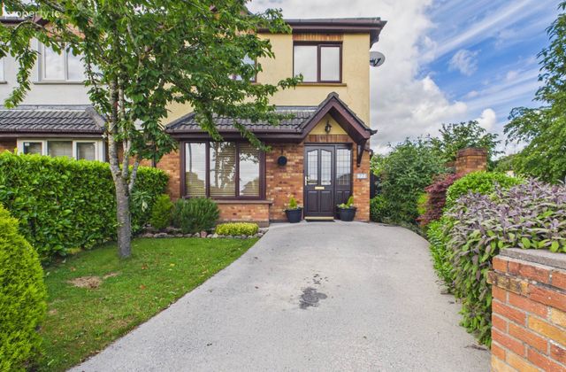 77 Corran Ard, Athy, Co. Kildare, Athy, Co. Kildare - Click to view photos