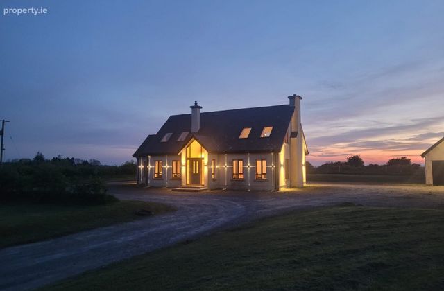 Ardateggle, Killeshin, Co. Laois - Click to view photos