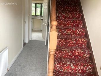 8 Cluain Airne, Clybaun Road, Knocknacarra, Co. Galway - Image 2