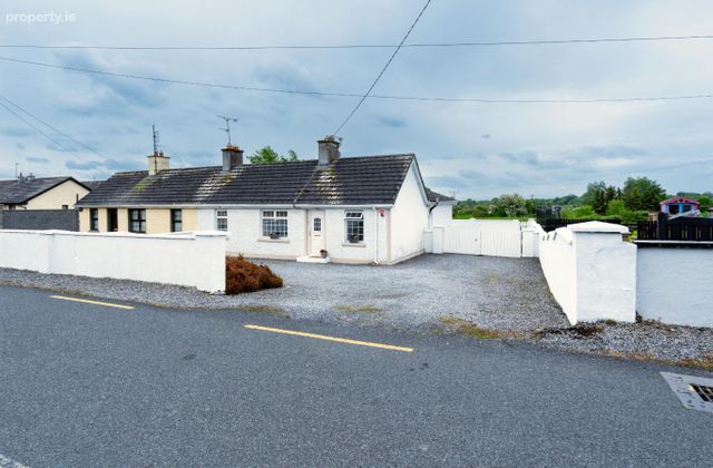 Silver Hill, Clara, Clara, Co. Offaly - Click to view photos