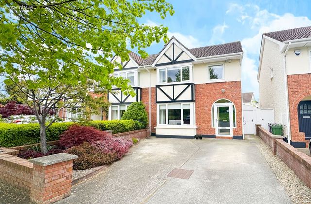 13 Orby Lawn, The Gallops, Leopardstown, Dublin 18 - Click to view photos