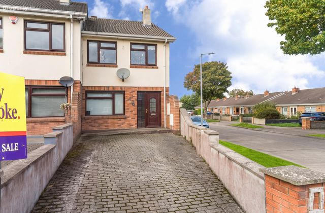 255b Cherrywood Lawn, Clondalkin, Dublin 22, Clondalkin, Dublin 22 - Click to view photos