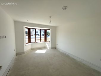 3 Castle Yard, Ballyporeen, Co. Tipperary, Ballyporeen, Co. Tipperary - Image 2
