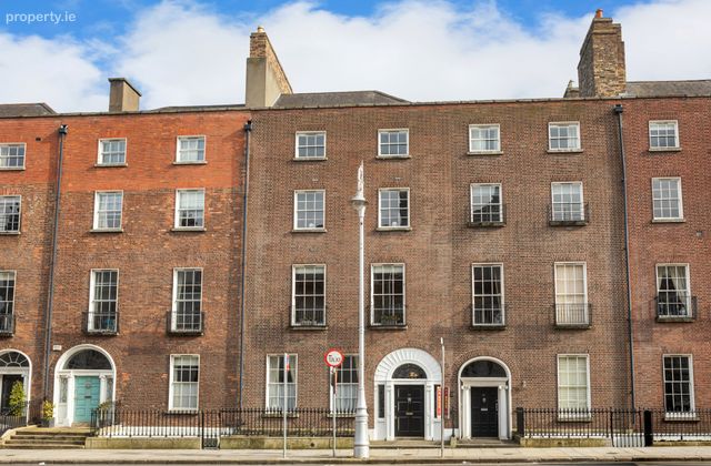 21 Dunloe Hall, 27 Merrion Street Upper, Dublin 2, Dublin 2 - Click to view photos