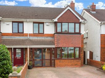 13 Willsbrook Crescent, Lucan, Co. Dublin, Lucan, Co. Dublin - Image 2