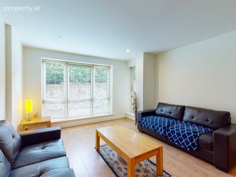 170 Rockview, Blackglen Road, Sandyford, Dublin 18 - Image 2