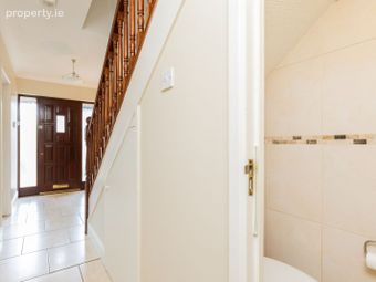 56 College Park Way, Dublin 16, Ballinteer, Dublin 16 - Image 2