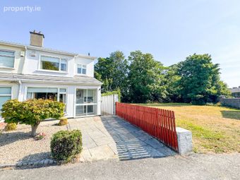 16 Somerton, Off Rochestown Avenue, Dun Laoghaire, Co. Dublin