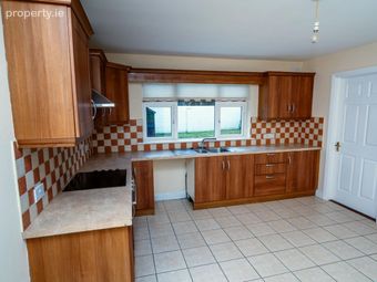 7 Breachach, Cloghan, Clonomy, Co. Offaly - Image 5