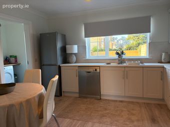 32 Racecourse Heights, Tralee, Tralee, Co. Kerry - Image 3