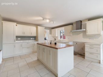 17 Glenview Park, Grange, Co. Sligo - Image 4