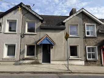 30 Railway View, Roscrea, Co. Tipperary, Roscrea, Co. Tipperary