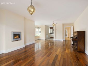 53 Ballintyre Grove, Dublin 16, Ballinteer, Dublin 16 - Image 3