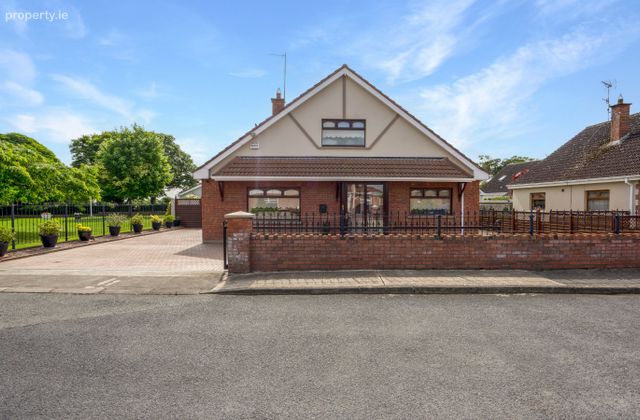 11 Beech Grove, Castlebellingham, Co. Louth, Castlebellingham, Co. Louth - Click to view photos