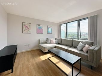 73 Abberley Square, Tallaght, Dublin 24 - Image 2