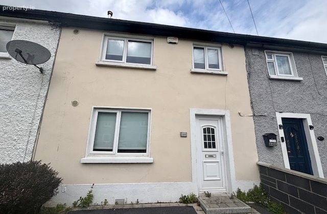 Brandon Road, Drimnagh, Dublin 12 (double Room), Drimnagh, Dublin 12 - Click to view photos