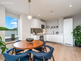 Apartment, Shore Club, Sandymount, Dublin 4 - Image 3