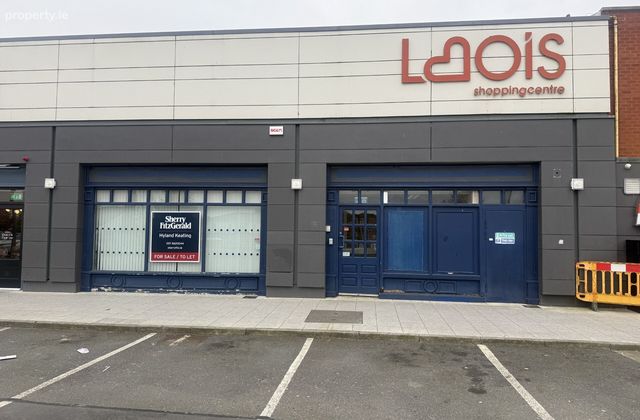 Ulster Bank, James Fintan Lawlor Avenue, Portlaoise, Co. Laois, Portlaoise, Co. Laois - Click to view photos