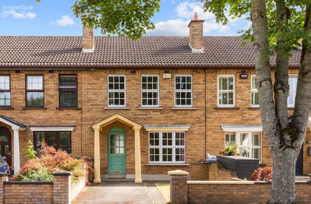 16 Park Drive Lawn, Castleknock, Castleknock, Dublin 15 - Click to view photos