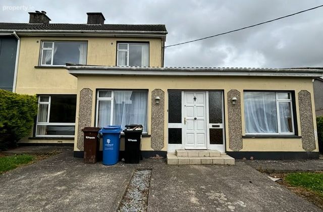 203 Lismore Park, Waterford, Waterford City Centre, Co. Waterford - Click to view photos