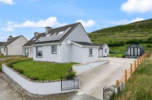 4 Drim, Glencolmcille, Co. Donegal, Glencolmcille, Co. Donegal - Click to view photos