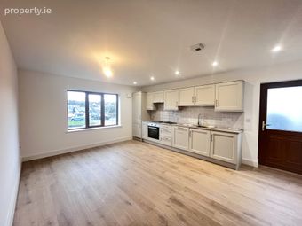 17 Craobh B&aacute;n, Quay Road, Newport, Co Mayo, Newport, Co. Mayo - Image 2