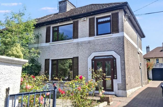 Ashley, 4 Monfort Park, Western Road, Co. Cork - Click to view photos