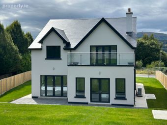 14 Lakeview Heights, Ballina, Co. Tipperary - Image 5