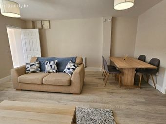 Lanesborough Mews, Dublin 11 - Image 4