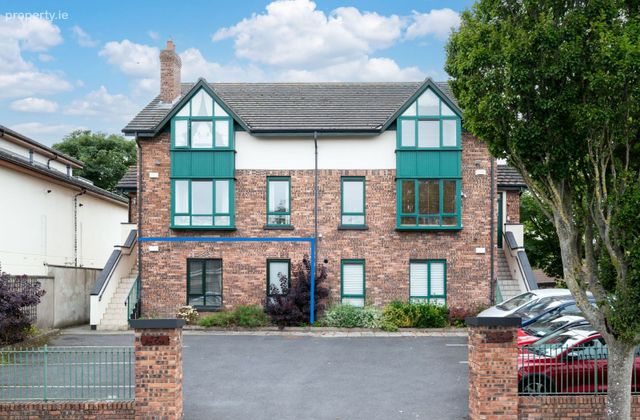 1 The Strand, Sutton, Dublin 13 - Click to view photos