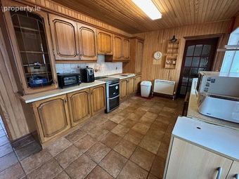Twomileborris, Thurles, Co. Tipperary - Image 4
