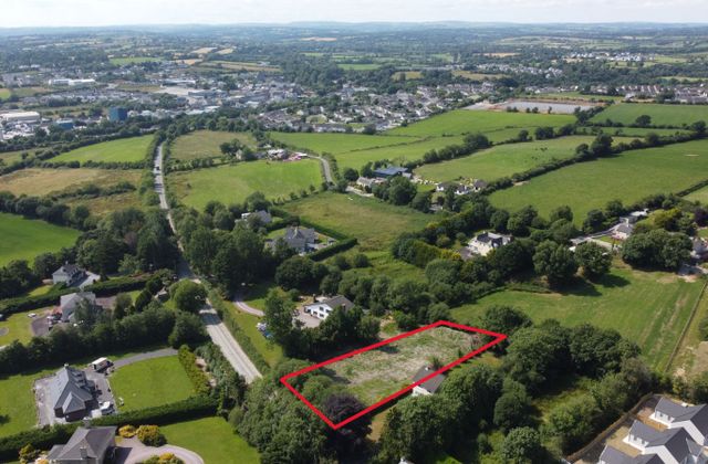 Pulleen, Kanturk, Co. Cork - Click to view photos